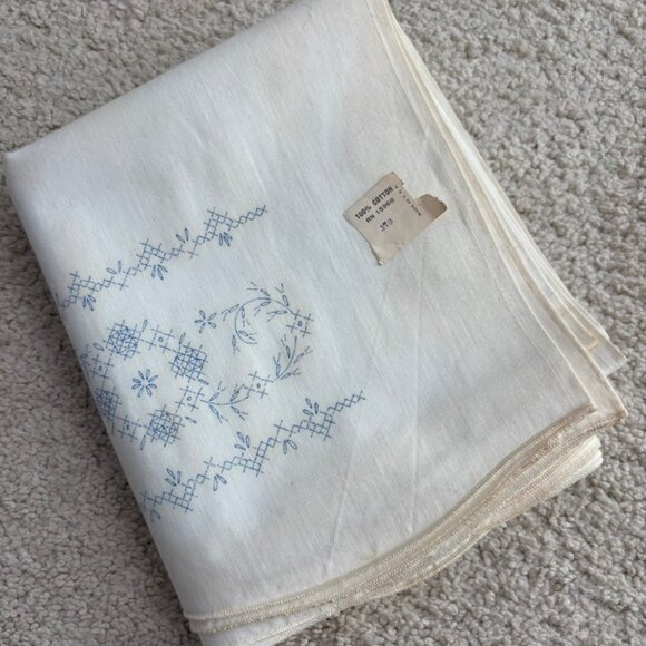 Vintage Cross Stitch unfinished Cotton Pillowcases - Picture 10 of 12